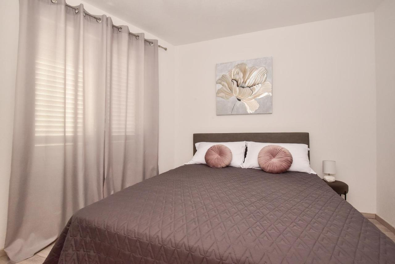 Apartman Luka Igrane Exteriér fotografie