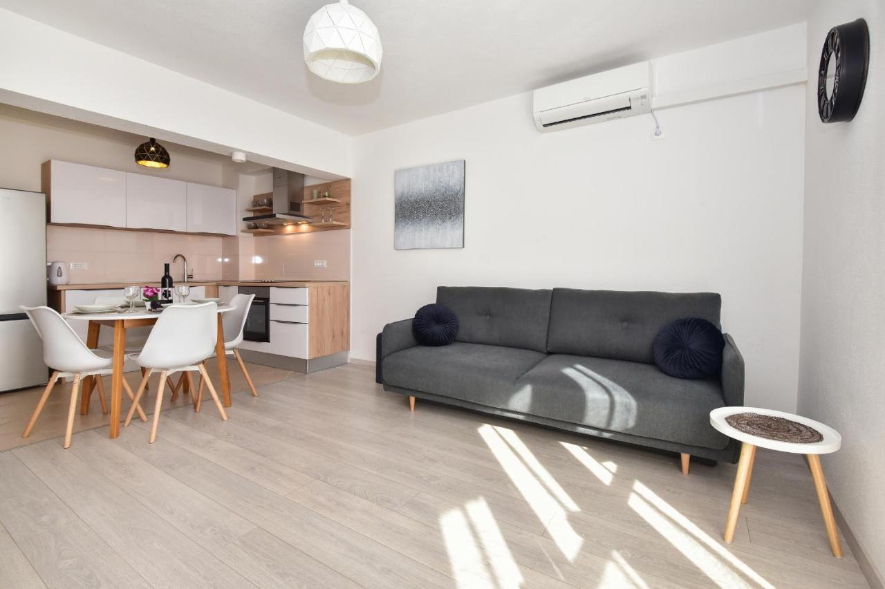 Apartman Luka Igrane Exteriér fotografie